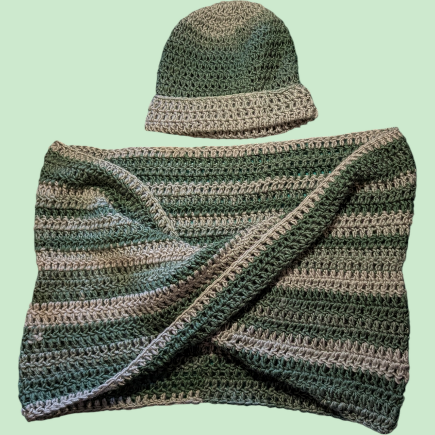 Mobius Twist Shawl and Hat Set